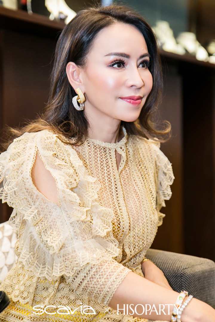 In Presenting an Exclusive Trunk Show