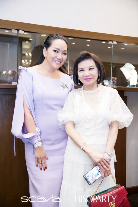 In Presenting an Exclusive Trunk Show