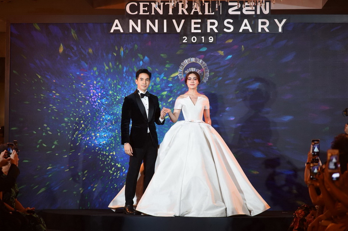 งานฉลองครบ 6 รอบ 72 ปี ‘Central Anniversary 2019’  เนรมิตสวนสวรรค์แห่งพฤกษา ตระการตาหมู่มวลดอกไม้สีเหลืองหาชมยาก