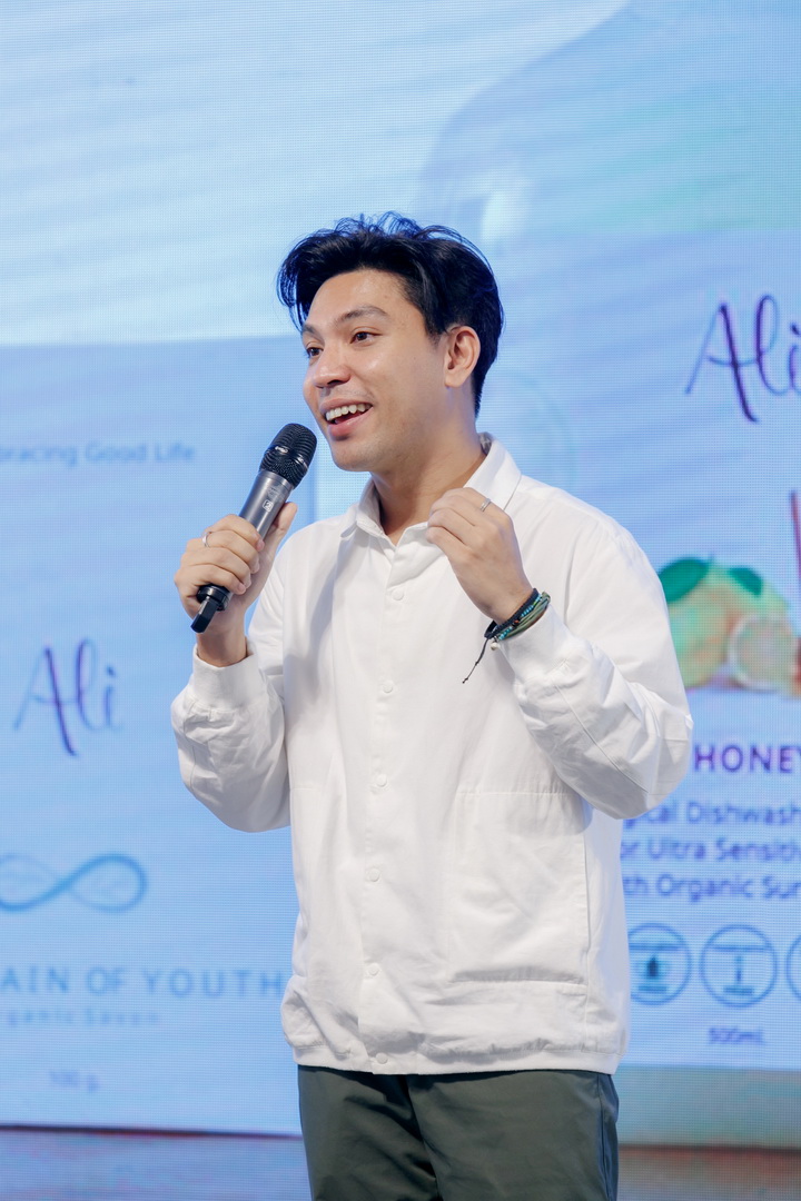 งานเปิดตัวแบรนด์ ‘Ali’ ผลิตภัณฑ์ธรรมชาติ  ทางเลือกใหม่ที่สร้าง Toxin-Free Lifestyle สำหรับผู้คน