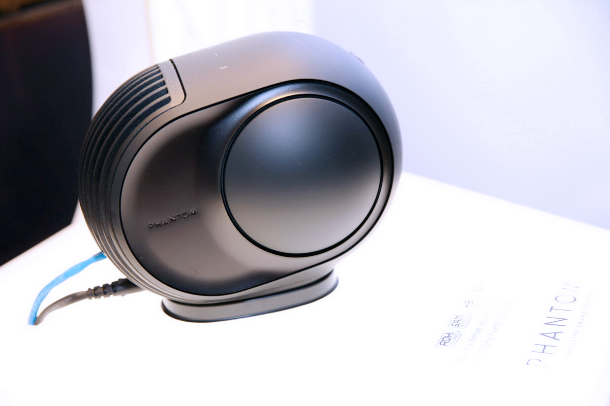 DEVIALET เปิดตัว ‘Black Phantom Reactor’ ลำโพงไร้สายขนาด XXS ที่ให้พลังเสียงดีที่สุดในระดับ XXL