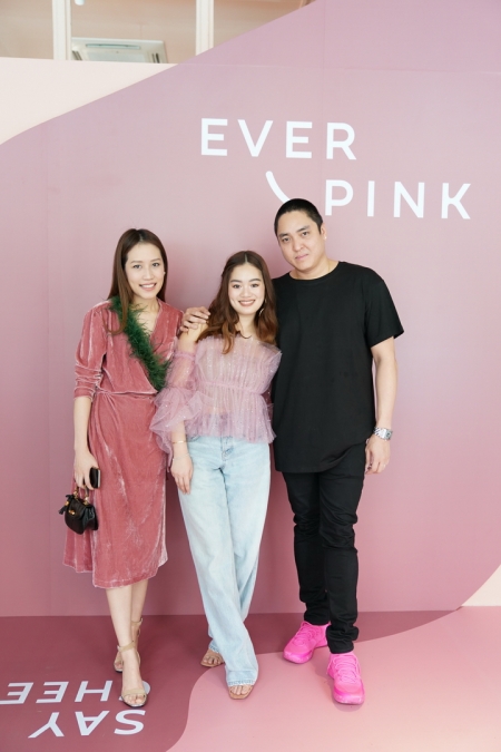 งานเปิดตัว ‘Everpink’ แบรนด์เครื่องสำอางน้องใหม่ ที่จะทำให้คุณสวย มั่นใจ และกล้าที่จะเป็นตัวเอง