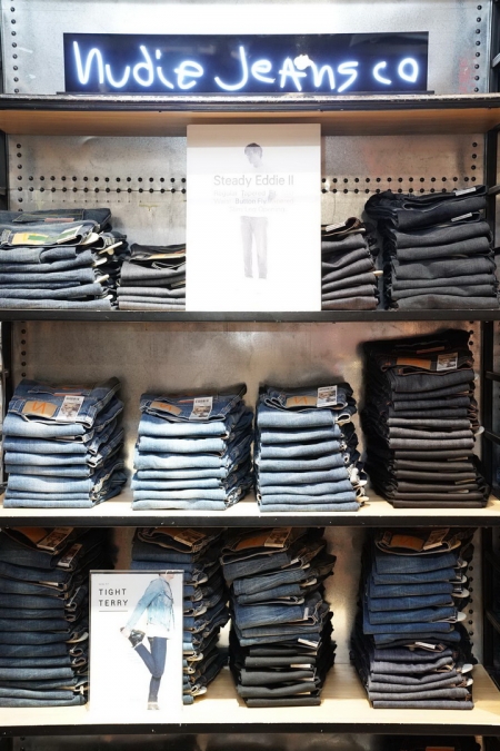Nudie Jeans 100% Organic Denim แบรนด์กางเกงยีนส์ออร์แกนิก ที่เป็นมิตรกับสิ่งแวดล้อม