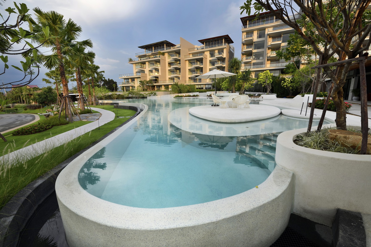 Sunplay Asia X Mercedes Benz  Grand Opening ‘Sunplay Club Bangsaray’