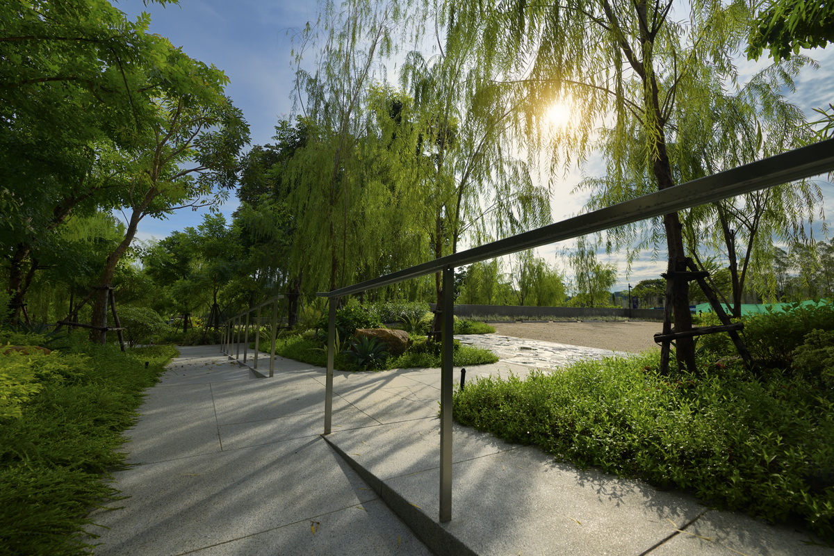 Sunplay Asia X Mercedes Benz  Grand Opening ‘Sunplay Club Bangsaray’