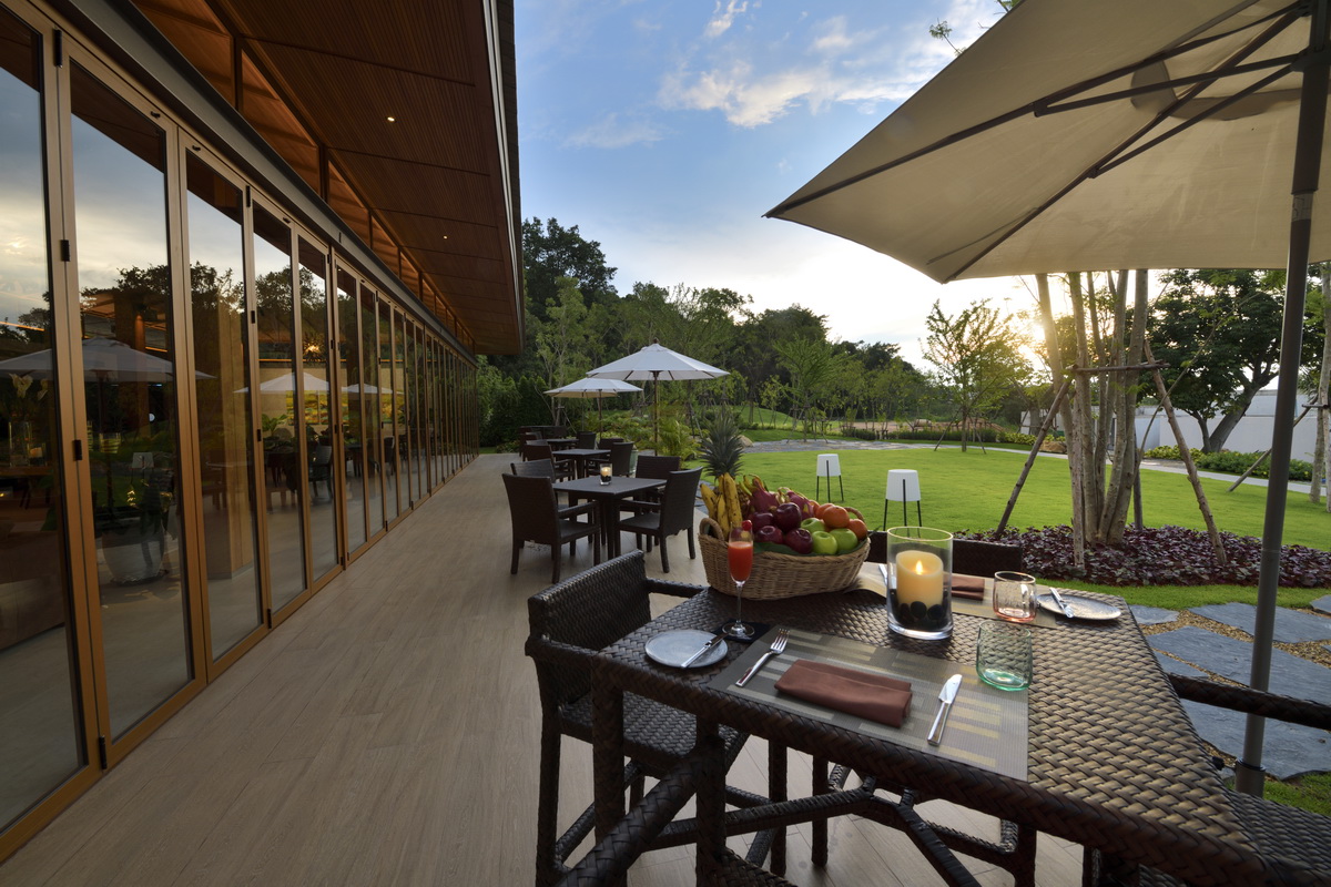 Sunplay Asia X Mercedes Benz  Grand Opening ‘Sunplay Club Bangsaray’