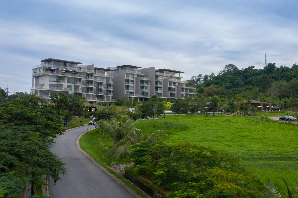 Sunplay Asia X Mercedes Benz  Grand Opening ‘Sunplay Club Bangsaray’