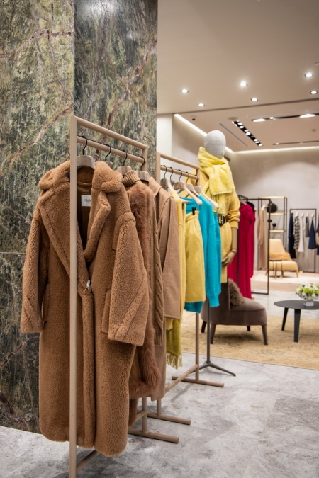 Max Mara ฉลองเปิดแฟล็กชิพสโตร์สุดหรูสาขาล่าสุด ณ สยามพารากอน