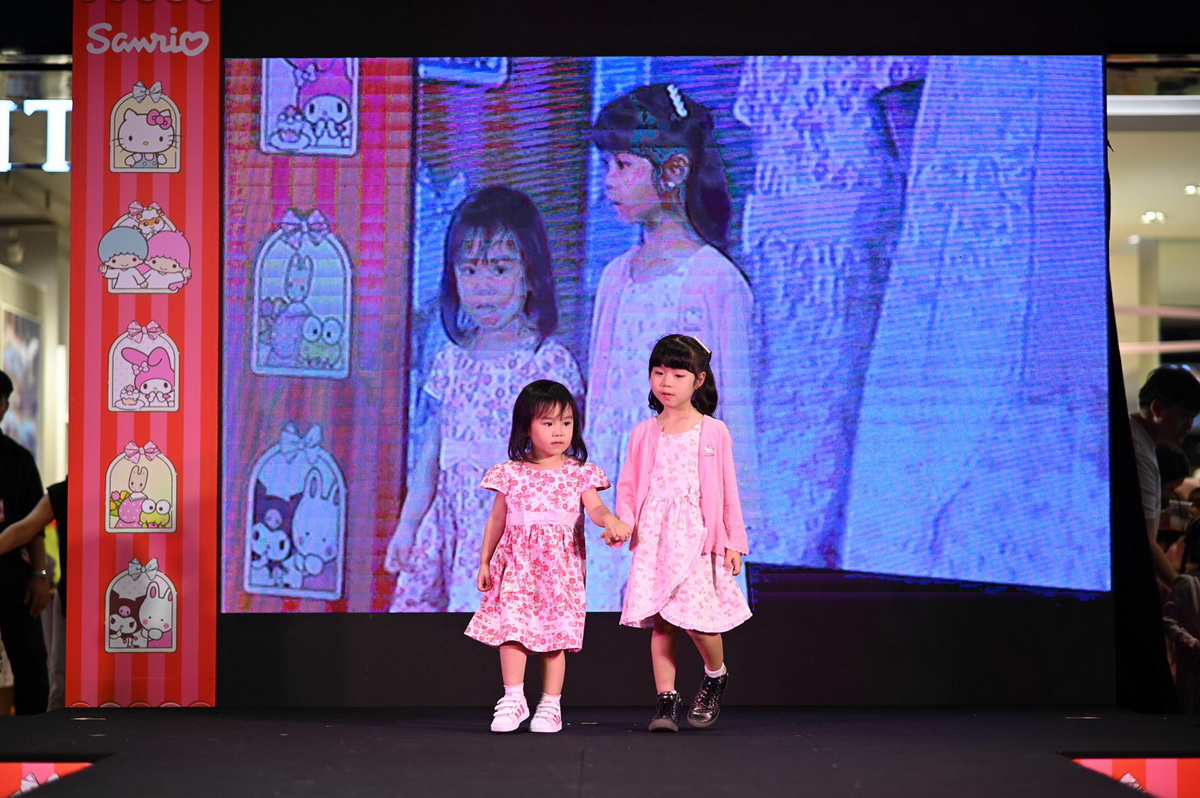 CENTRAL KIDS FASHION SHOW  แฟชั่นโชว์สุดคิวต์จากเหล่าซุปตาร์ตัวน้อย