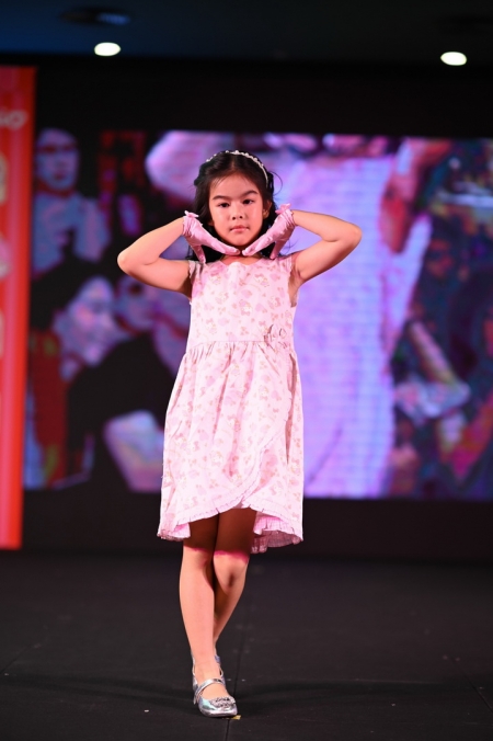 CENTRAL KIDS FASHION SHOW  แฟชั่นโชว์สุดคิวต์จากเหล่าซุปตาร์ตัวน้อย 