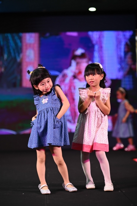 CENTRAL KIDS FASHION SHOW  แฟชั่นโชว์สุดคิวต์จากเหล่าซุปตาร์ตัวน้อย 