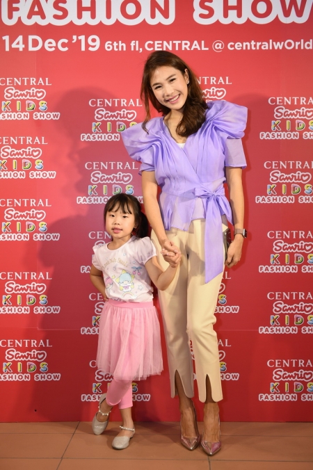 CENTRAL KIDS FASHION SHOW  แฟชั่นโชว์สุดคิวต์จากเหล่าซุปตาร์ตัวน้อย 