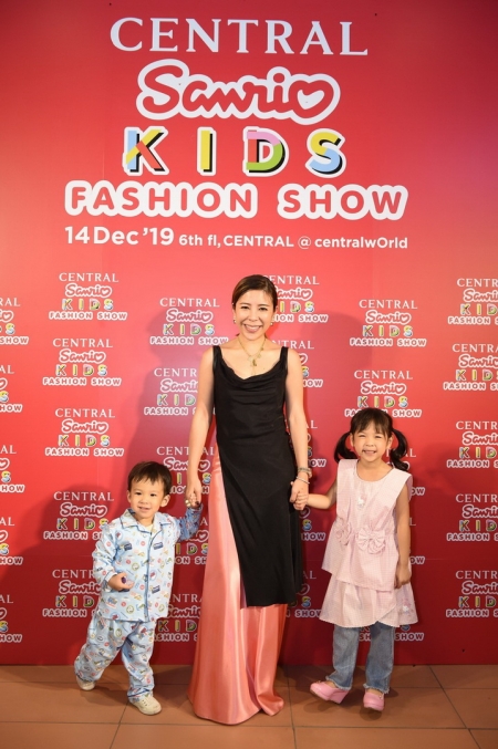 CENTRAL KIDS FASHION SHOW  แฟชั่นโชว์สุดคิวต์จากเหล่าซุปตาร์ตัวน้อย 