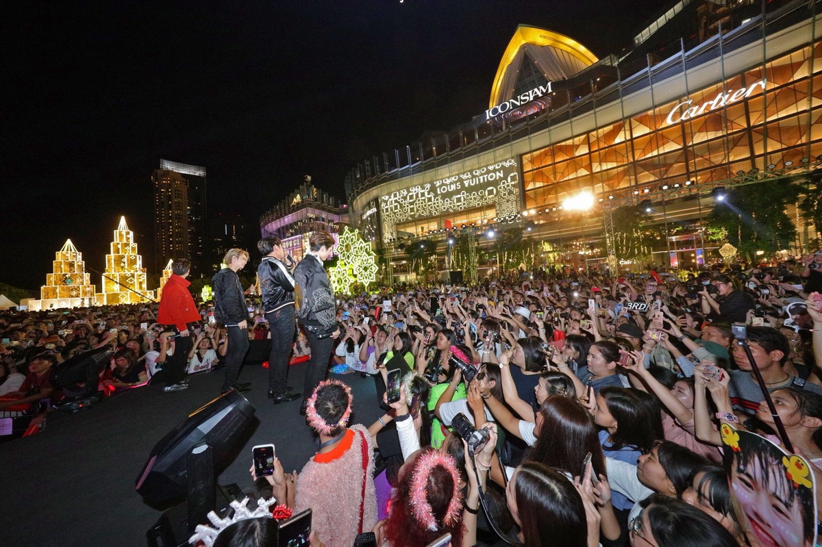 เต็มอิ่มทุกความสุขสนุกสนานในงานฉลองเคาท์ดาวน์ปีใหม่สุดยิ่งใหญ่ตระการตา ‘Amazing Thailand Countdown 2020’ ณ ไอคอนสยาม