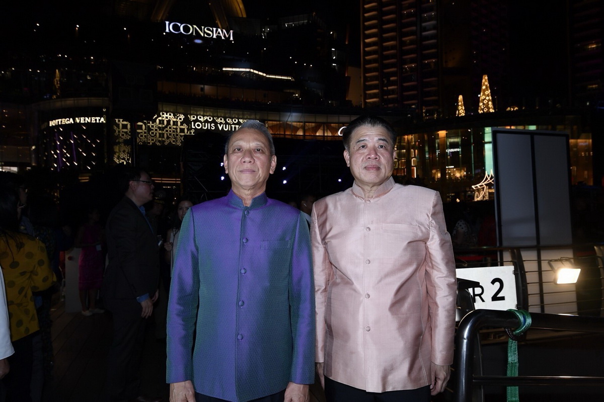 เต็มอิ่มทุกความสุขสนุกสนานในงานฉลองเคาท์ดาวน์ปีใหม่สุดยิ่งใหญ่ตระการตา ‘Amazing Thailand Countdown 2020’ ณ ไอคอนสยาม