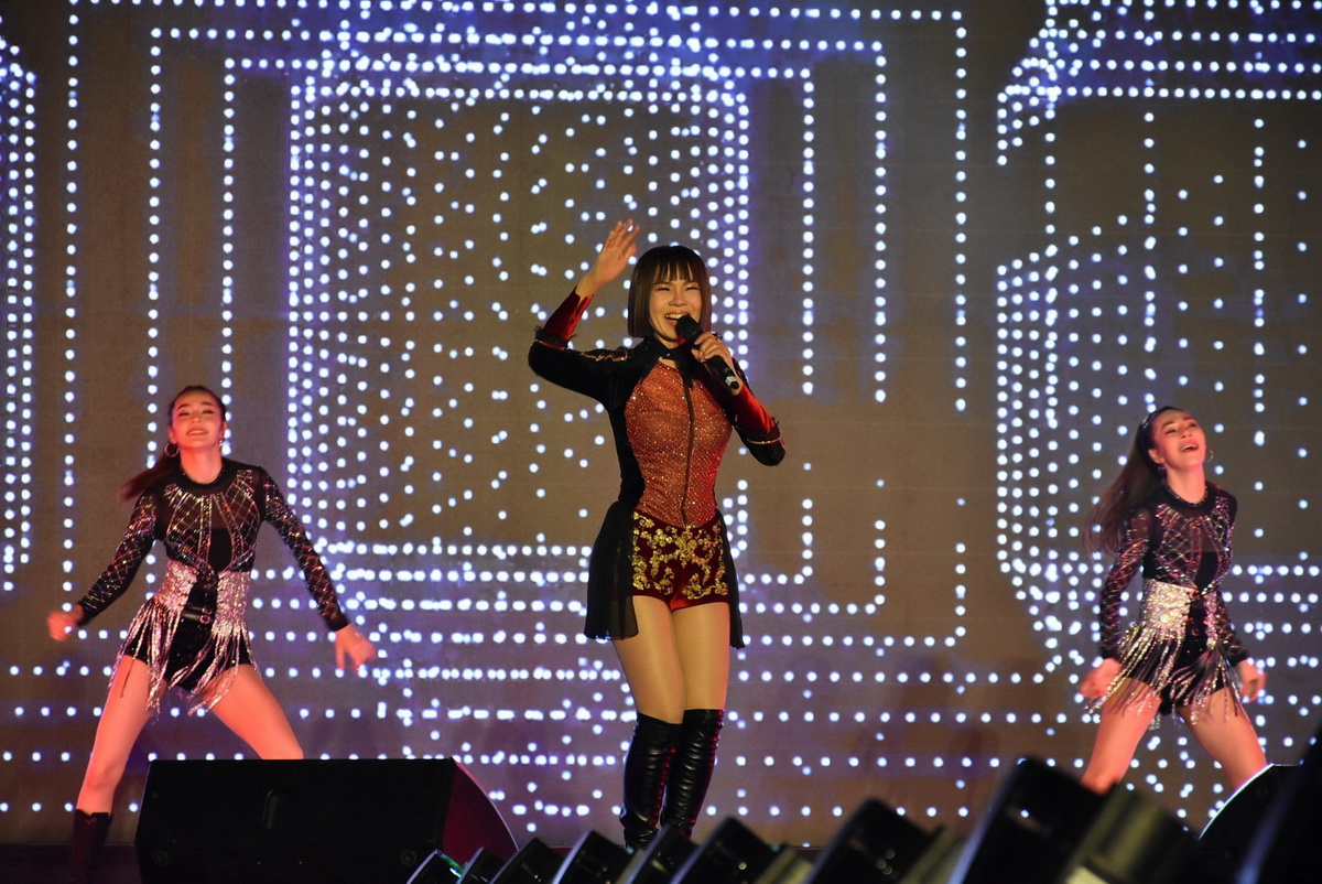 เต็มอิ่มทุกความสุขสนุกสนานในงานฉลองเคาท์ดาวน์ปีใหม่สุดยิ่งใหญ่ตระการตา ‘Amazing Thailand Countdown 2020’ ณ ไอคอนสยาม