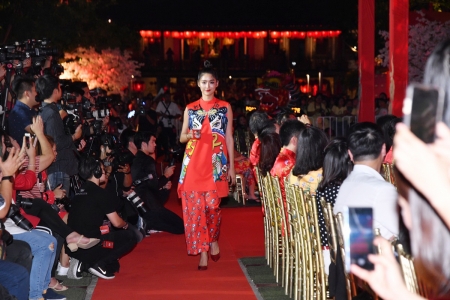 ‘เนสกาแฟ เบลนด์ แอนด์ บรู’ จัดงานใหญ่เปิดตัวแคมเปญ ‘ชงโชครับตรุษจีน’ สไตล์อินเตอร์แอคทีฟครั้งแรกในเมืองไทย 