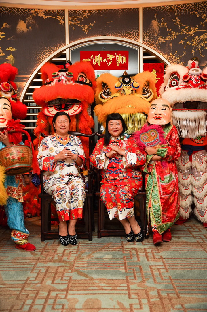 เฉลิมฉลองเทศกาลตรุษจีนในแบบฉบับของ ISSUE Thailand กับคอลเลกชั่น Resort 2020 ‘โชคดี มีชัย’