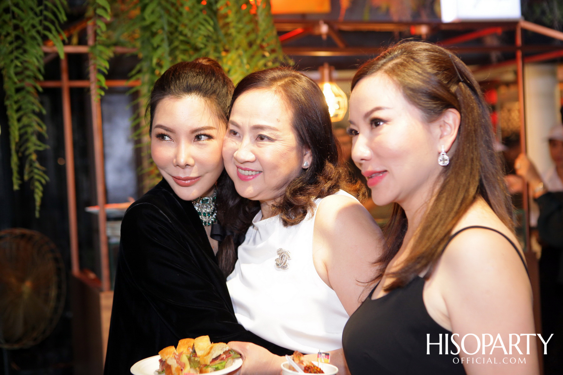 Grand Opening ‘The Director Coffee and Wine Bar’