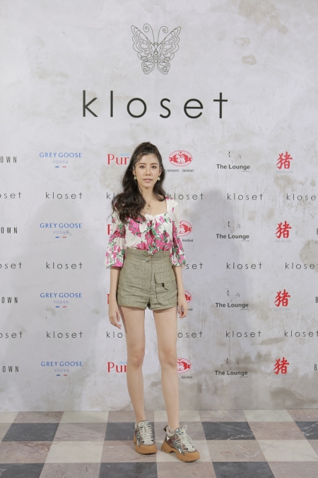 เหล่าคนดังร่วมชมแฟชั่นโชว์อวดโฉม ‘The Hidden Treasure’ คอลเลกชั่นใหม่รับซัมเมอร์จาก ‘KLOSET’ 