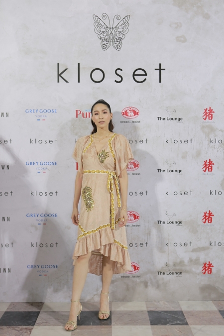 เหล่าคนดังร่วมชมแฟชั่นโชว์อวดโฉม ‘The Hidden Treasure’ คอลเลกชั่นใหม่รับซัมเมอร์จาก ‘KLOSET’ 