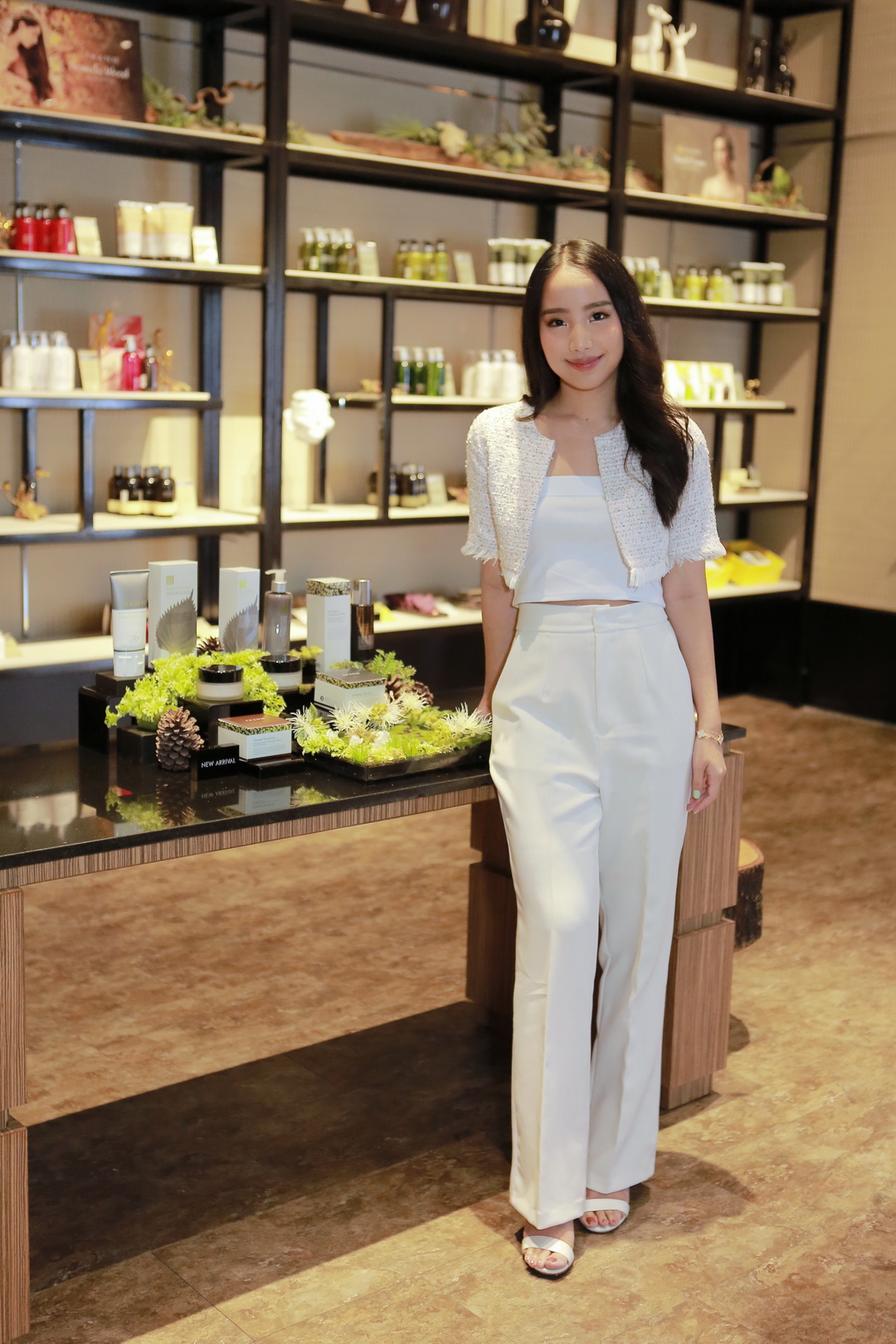 THANN ร่วมกับแพทย์ผู้เชี่ยวชาญด้านผิวหนัง ชวนสาวๆ ดูแลผิวอย่างถูกวิธีรับมือ PM 2.5 