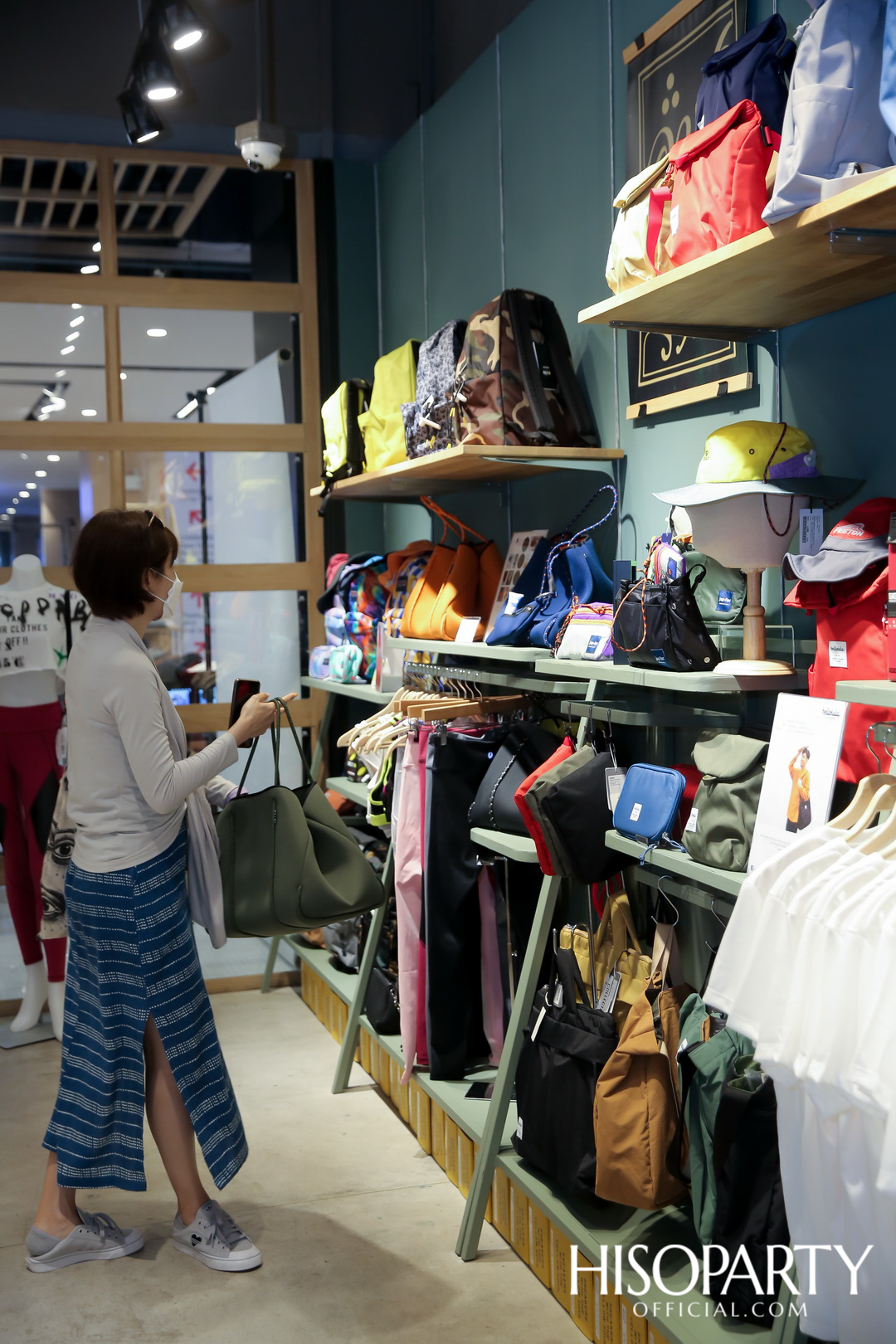 เปิดมิติใหม่ COLLECTIVE อวดโฉมคอนเซ็ปต์สโตร์สุดฮิป ต่อยอดไอเดียสร้างสรรค์ สานฝันดีไซเนอร์ไทย