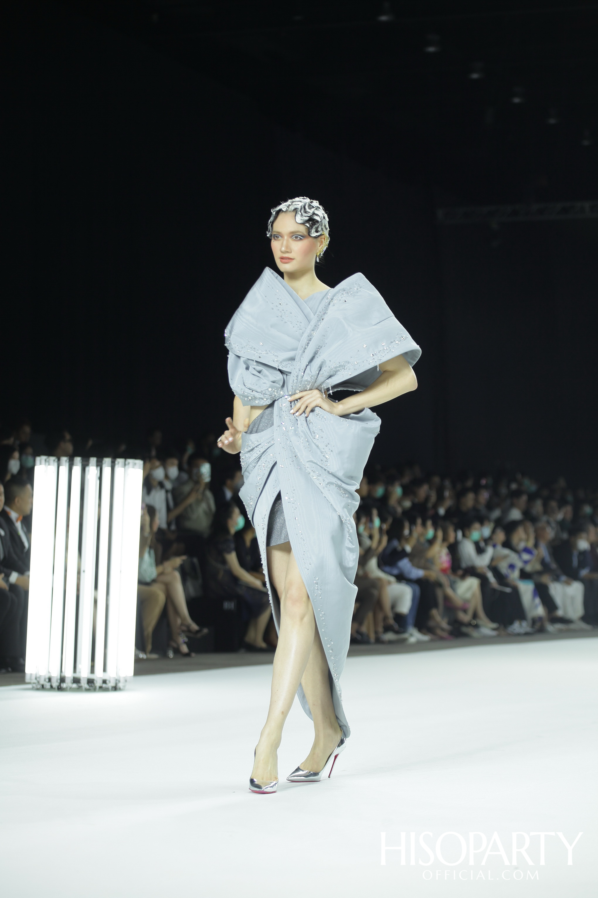 งานแสดงแฟชั่นโชว์ SPRING/SUMMER 2020 แบรนด์ SIRIVANNAVARI และ S’HOMME ในสมเด็จพระเจ้าลูกเธอ เจ้าฟ้าสิริวัณณวรี นารีรัตนราชกัญญา