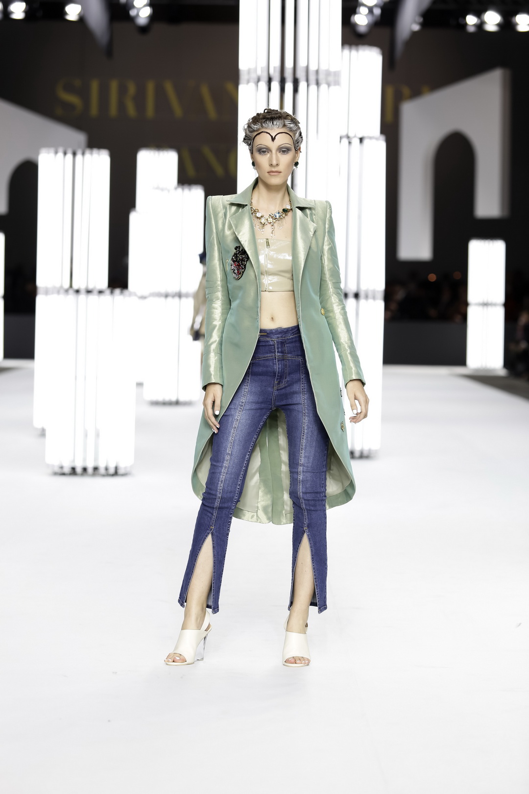 งานแสดงแฟชั่นโชว์ SPRING/SUMMER 2020 แบรนด์ SIRIVANNAVARI และ S’HOMME ในสมเด็จพระเจ้าลูกเธอ เจ้าฟ้าสิริวัณณวรี นารีรัตนราชกัญญา