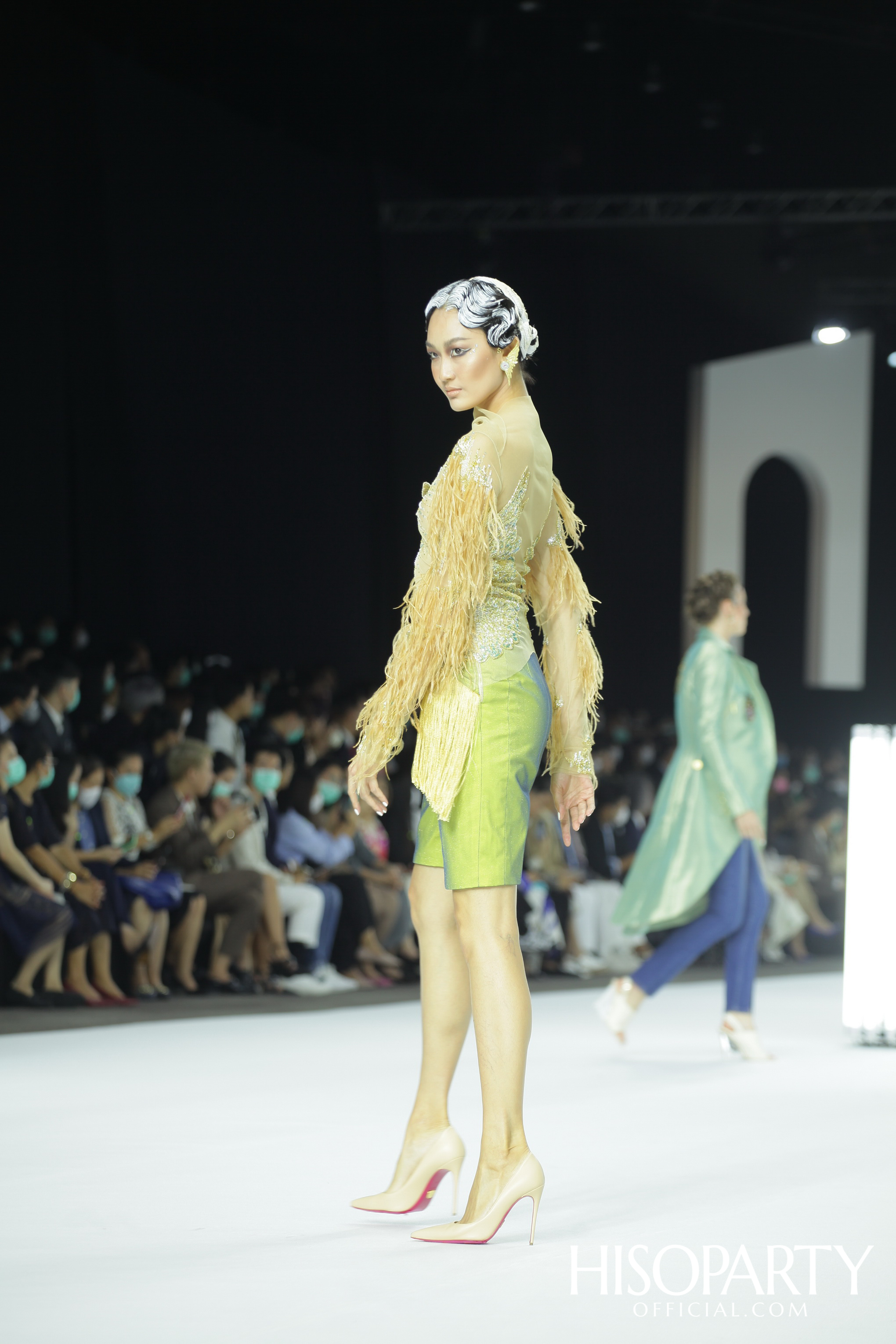 งานแสดงแฟชั่นโชว์ SPRING/SUMMER 2020 แบรนด์ SIRIVANNAVARI และ S’HOMME ในสมเด็จพระเจ้าลูกเธอ เจ้าฟ้าสิริวัณณวรี นารีรัตนราชกัญญา