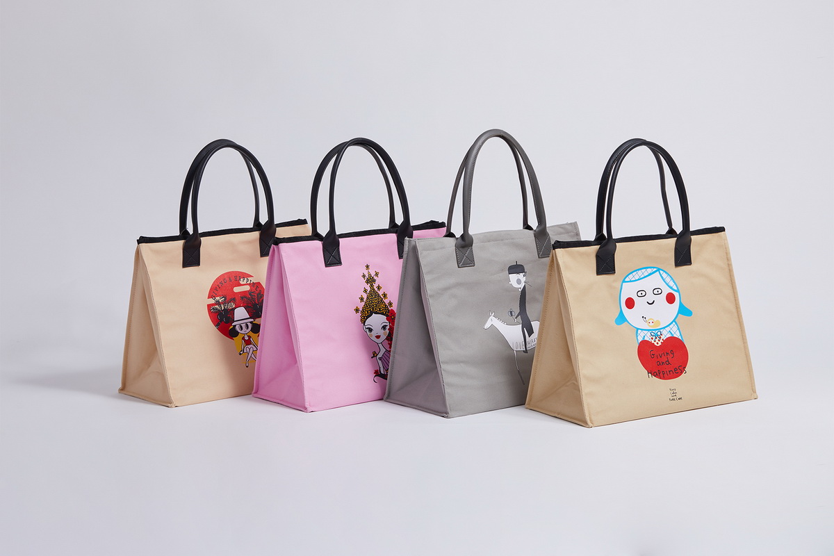 Giving and Happiness ของที่ระลึกการกุศลคอลเลกชั่นล่าสุด จาก มูลนิธิรามาธิบดีฯ 