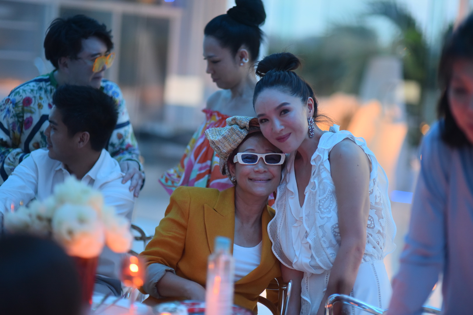 PARTY VISIT ‘LEON MODE’