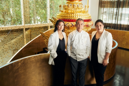 สัมผัสเสน่ห์ของอาหารไทยแบบเหนือระดับ ที่ Royal Osha ร้านอาหารแบบฉบับ Luxury Thai Fine Dining