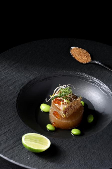 สัมผัสเสน่ห์ของอาหารไทยแบบเหนือระดับ ที่ Royal Osha ร้านอาหารแบบฉบับ Luxury Thai Fine Dining