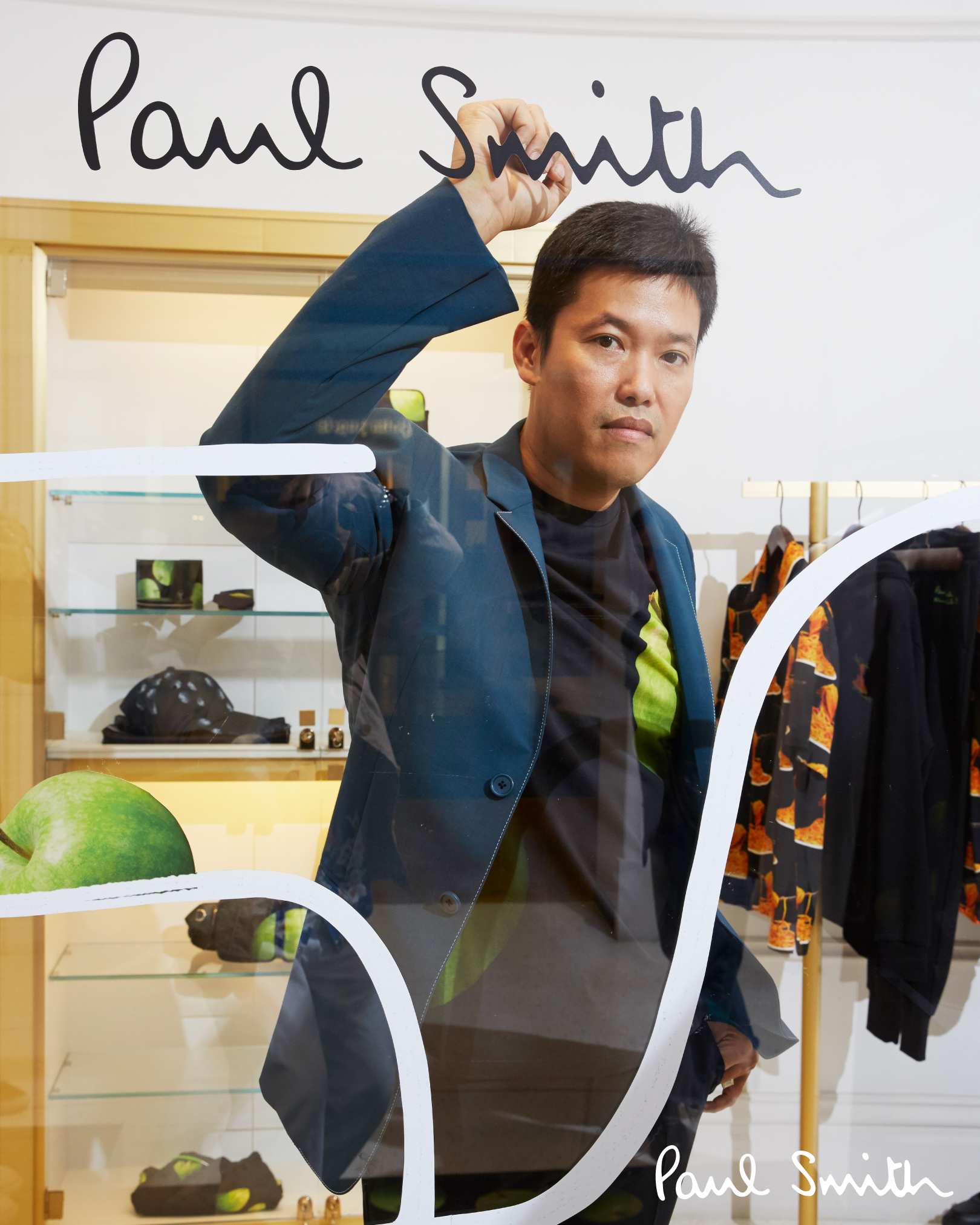 HISOPARTY X Paul Smith เชิญแขกคนพิเศษสัมผัสประสบการณ์เครื่องแต่งกายจาก ‘แคปซูลคอลเลกชั่น’ ฉลองครบรอบ 50 ปี Paul Smith (พอล สมิธ)