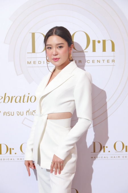 เฉลิมฉลองครบรอบ 9 ปี แห่งความสำเร็จ ของ Dr.Orn Medical Hair Center