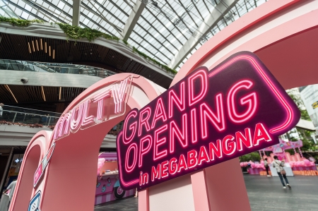 MULTY BEAUTY GRAND OPENING IN MEGA BANGNA