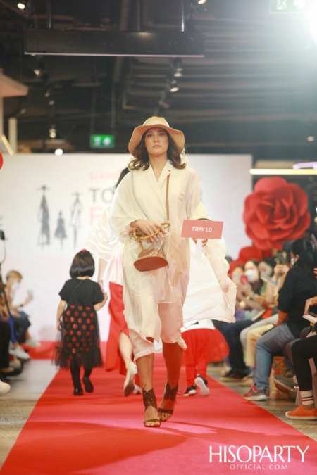 SIAM Takashimaya Together Fashion Show