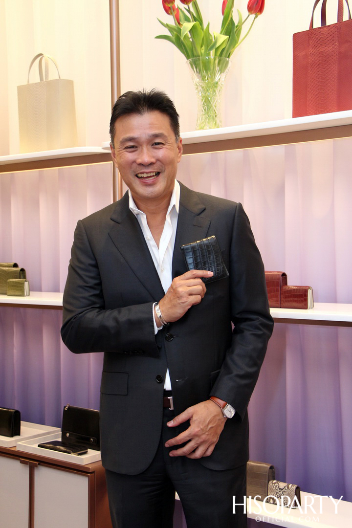 Grand Opening ‘S'uvimol Flagship Store’