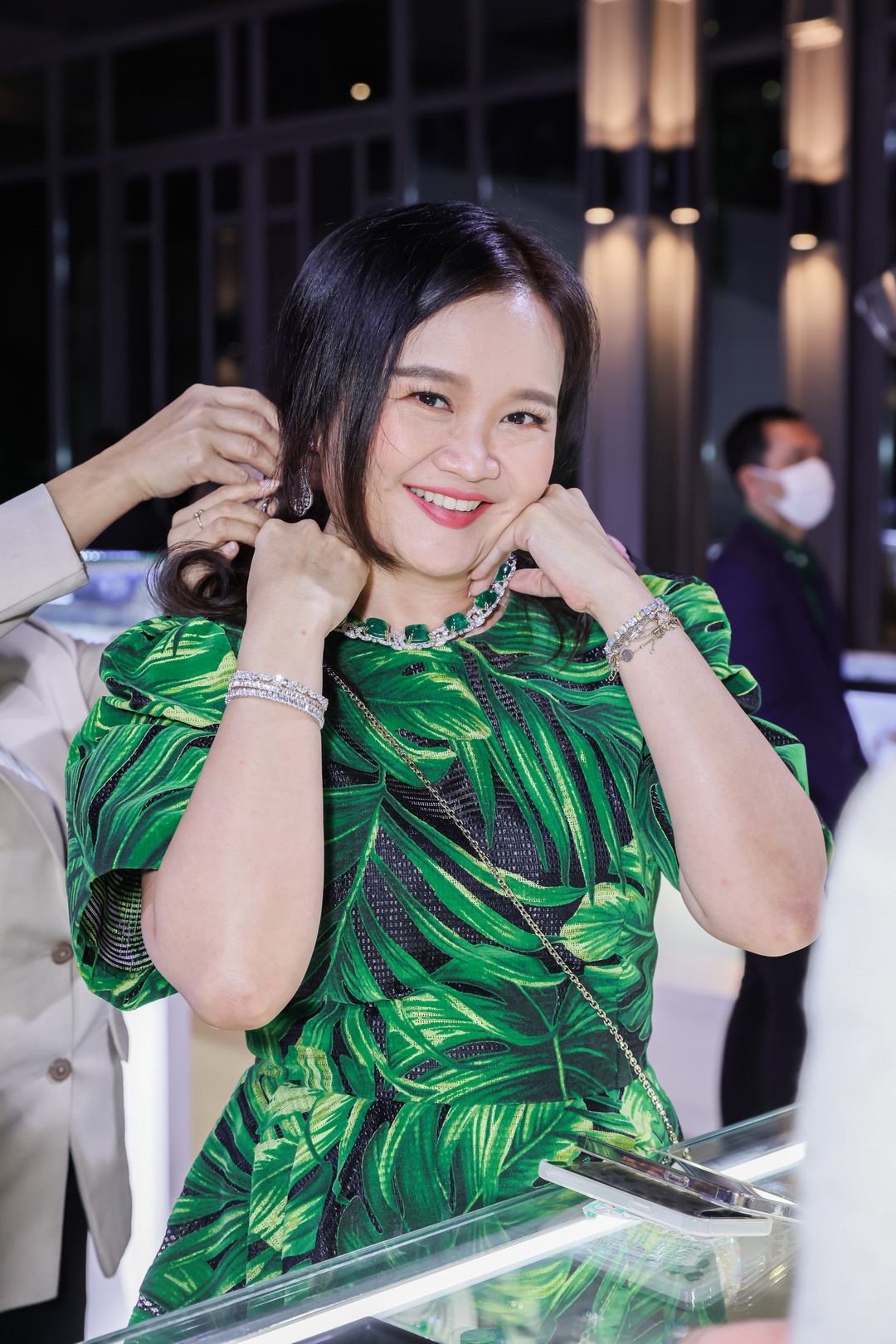 HISOPARTY X BEAUTY GEMS เนรมิตร The Glass House จัดเอ็กซ์คลูซีฟดินเนอร์  ท่ามกลางความงดงามของเครื่องประดับเพชร