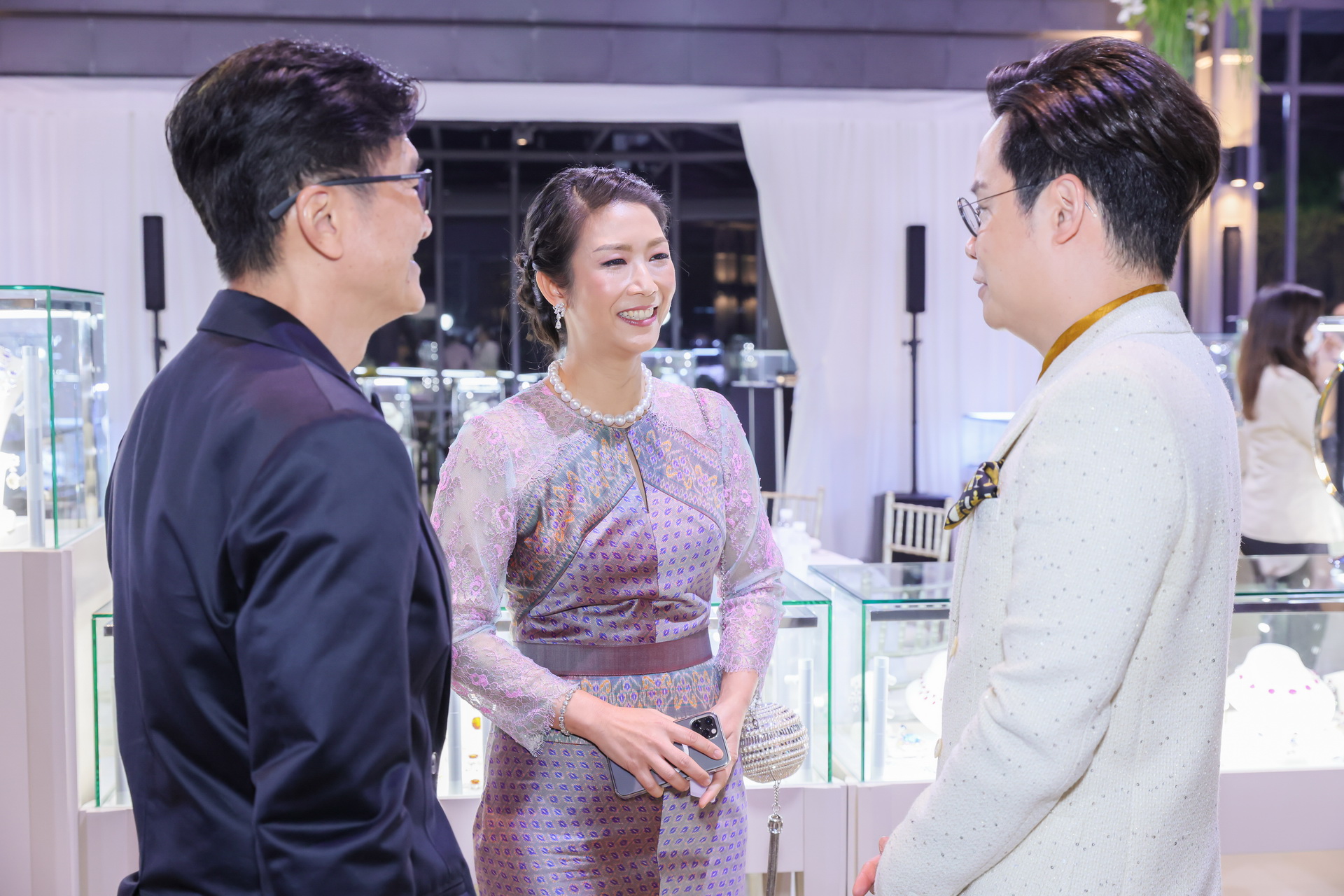 HISOPARTY X BEAUTY GEMS เนรมิตร The Glass House จัดเอ็กซ์คลูซีฟดินเนอร์  ท่ามกลางความงดงามของเครื่องประดับเพชร