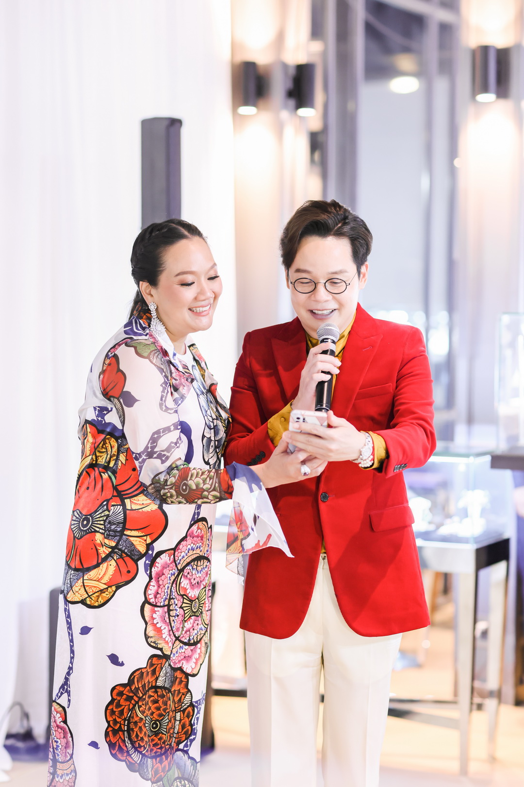 HISOPARTY X BEAUTY GEMS เนรมิตร The Glass House จัดเอ็กซ์คลูซีฟดินเนอร์  ท่ามกลางความงดงามของเครื่องประดับเพชร