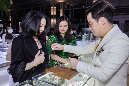 HISOPARTY X BEAUTY GEMS เนรมิตร The Glass House จัดเอ็กซ์คลูซีฟดินเนอร์  ท่ามกลางความงดงามของเครื่องประดับเพชร