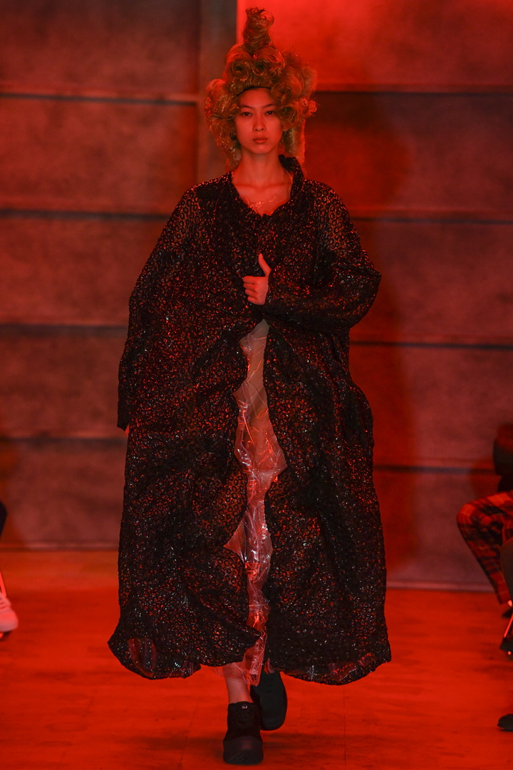 COMME des GARCONS  SPRING/ SUMMER 2021