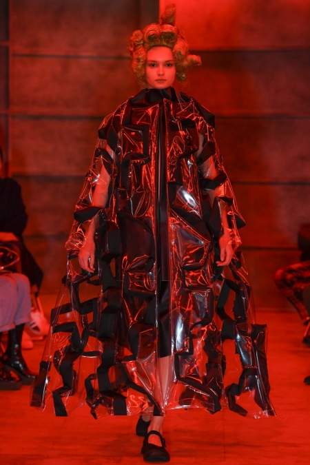 COMME des GARCONS  SPRING/ SUMMER 2021