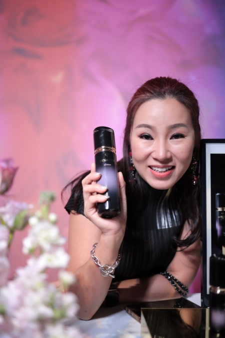 งานเปิดตัวกลุ่มผลิตภัณฑ์  SYNACTIF สูตรปรับปรุงใหม่ล่าสุด จาก CLÉ DE PEAU BEAUTÉ