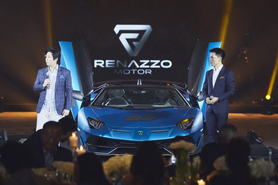งานฉลองรับรถ Aventador SVJ Roadster 63