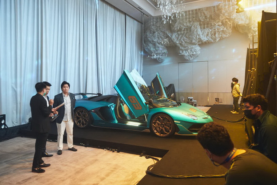 งานฉลองรับรถ Aventador SVJ Roadster 63