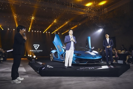 งานฉลองรับรถ Aventador SVJ Roadster 63