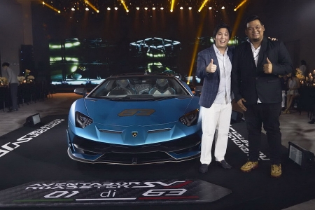 งานฉลองรับรถ Aventador SVJ Roadster 63